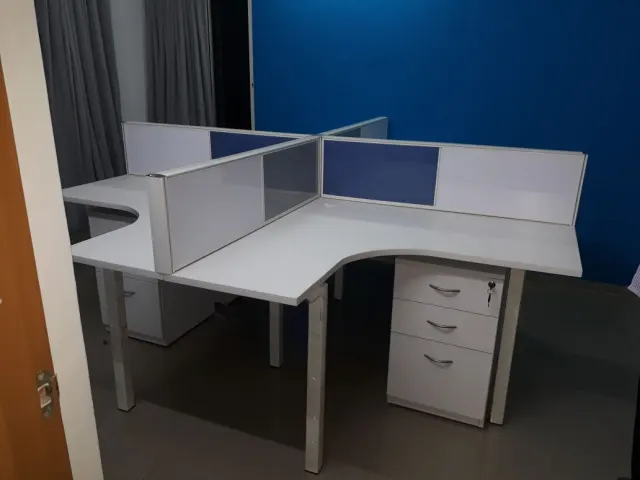 Curvilinear workstation BR CLW 04